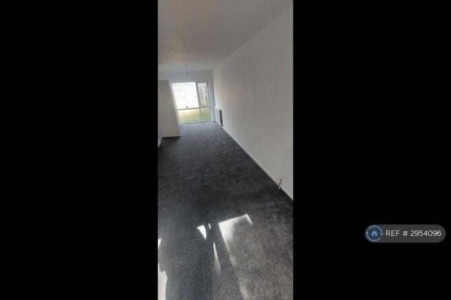 3 bed End of Terrace to rent Image 12