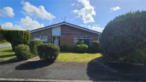 10, Cilgant Eglwys Wen, Bodelwyddan, Rhyl LL18 5US