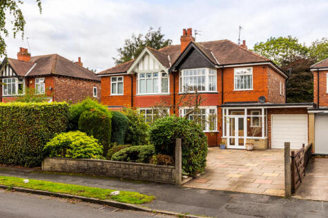 Woodland Avenue, Hazel Grove, SK7