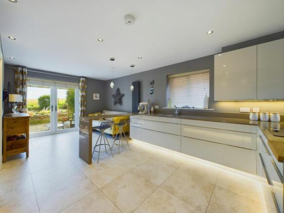 Kitchen / Dining Area / Living Area