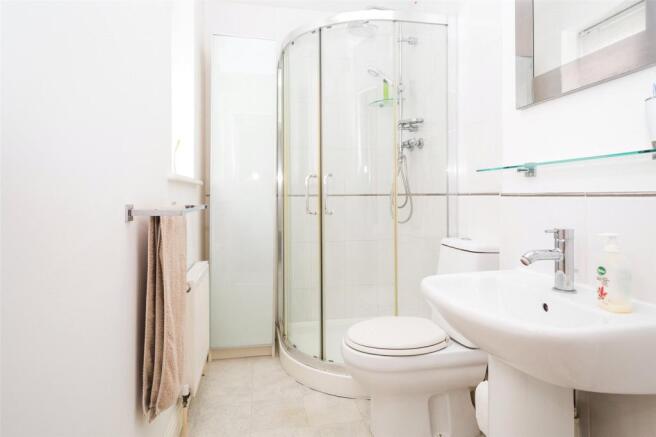 Master En-Suite