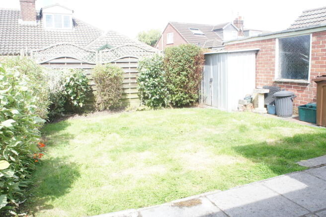 Photo 10