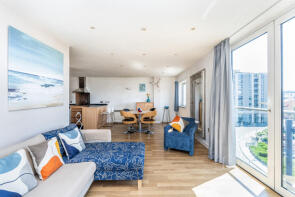 Flat 16, 1 Ranger Court, Ocean Way, Southampton SO14 3AG
