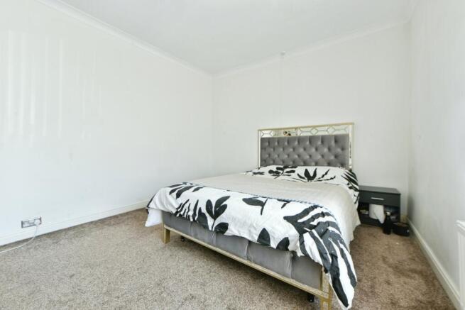 3 bed Terraced for sale Image 7