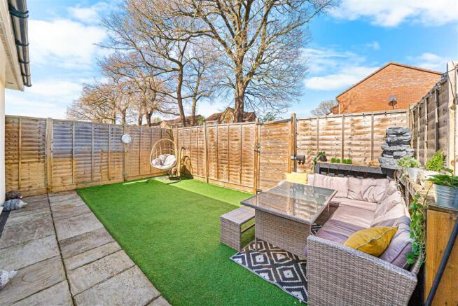3 bed House for sale Image 11