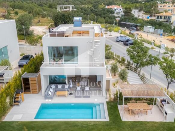 Elegant Contemporary Villa with rooftop in Santa Bárbara de Nexe, Faro