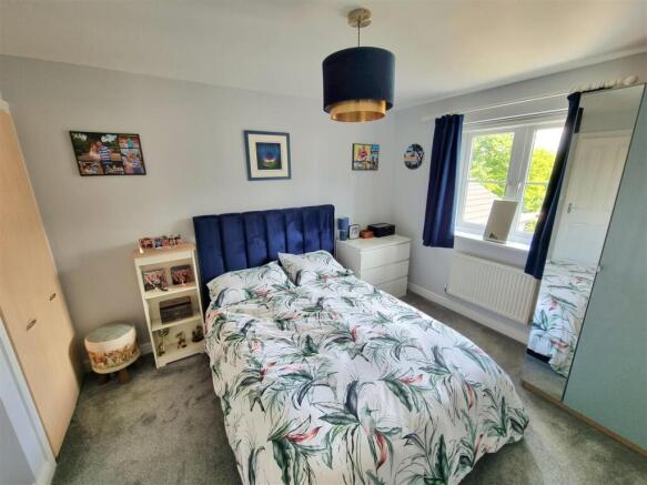Bed 1.1.jpg