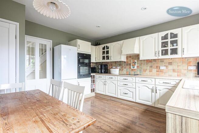 2 bed Semi-Detached for sale Image 7