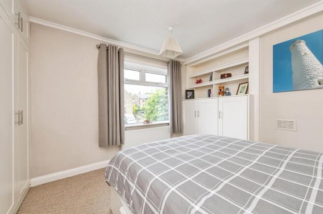 2 bed Terraced for sale Image 7