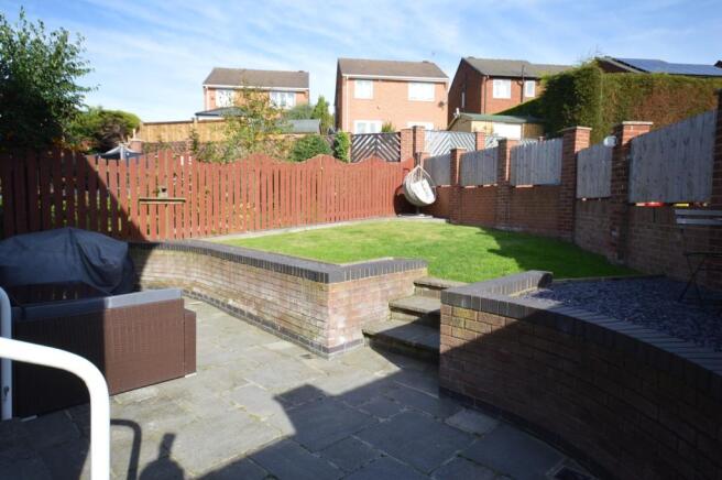 Richmond Road, Upton (5)Garden