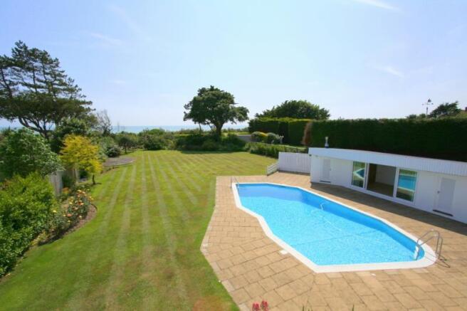 Swimming Pool-Views