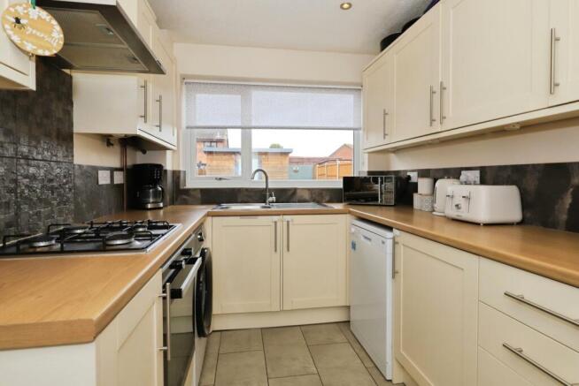 Fitted Kitchen