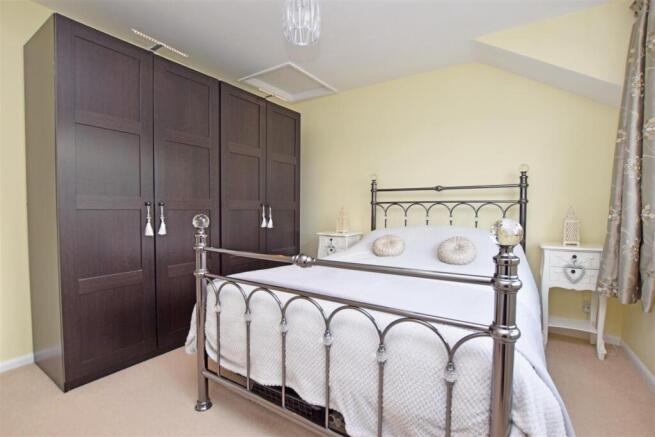 Bedroom 2 V2.JPG