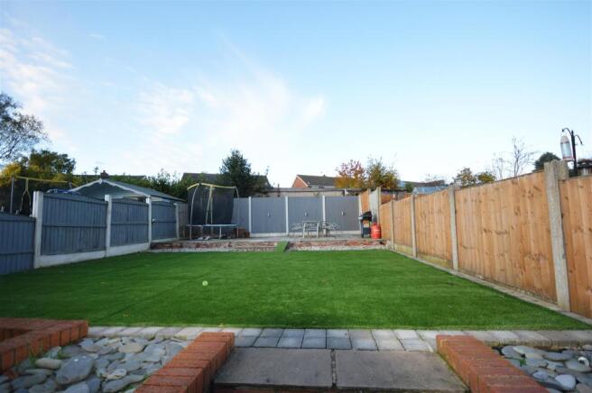 Rear Garden1jpg.jpg