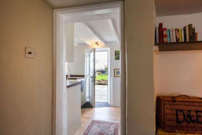 2 bed Terraced for sale Image 8