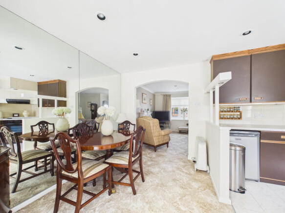 3 bed Detached for sale Image 7