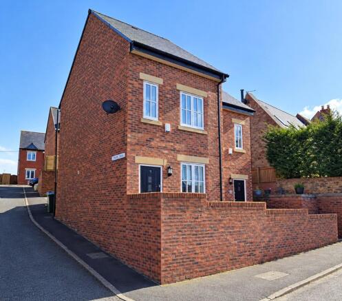3-bed semi-detached on Chapel Bank, East Rainton, DH5, £145,000