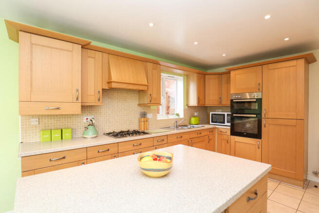 Kitchen / Diner
