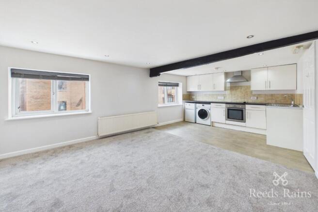 Lounge/Kitchen