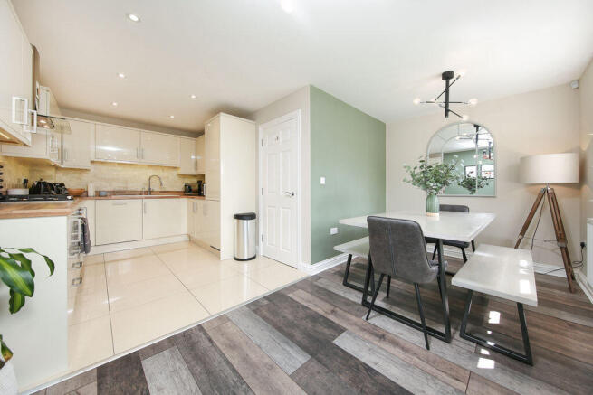 Kitchen Diner