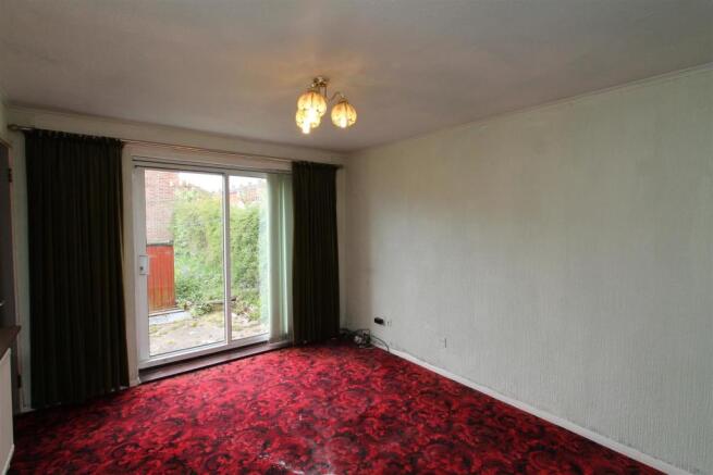 Living Room.JPG