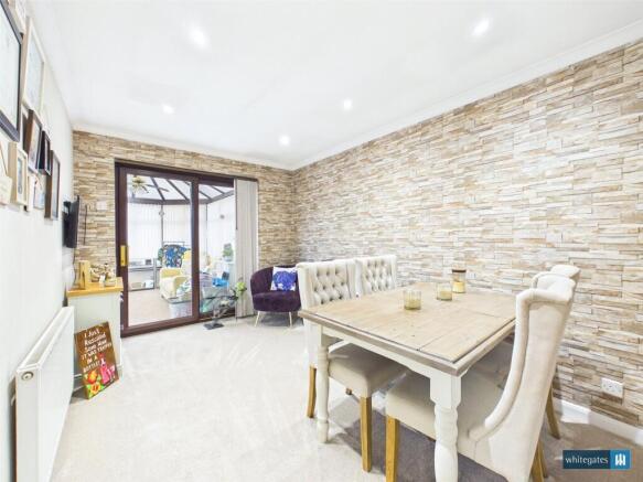 2 bed Bungalow for sale Image 7