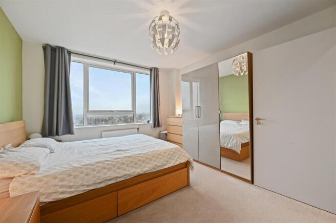 AR - 24 Ravenswood Court - Bedroom3 (1).JPG