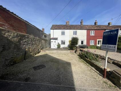 Henhayes Lane, Crewkerne - DRIVEWAY PARKING