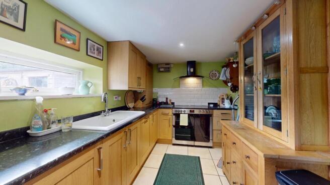 KITCHEN/BREAKFAST ROOM