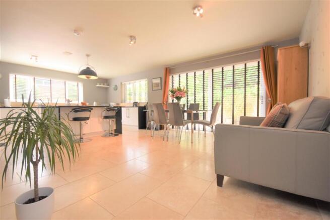 Kitchen/Family Room