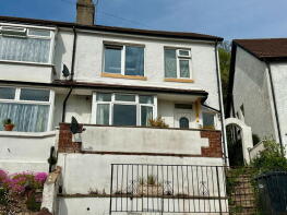 7, Blindwylle Road, Torquay TQ2 6AE