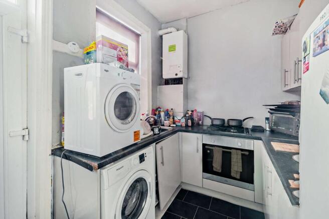 3 bed Terraced for sale Image 6