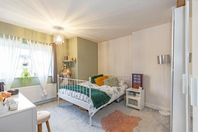 Bedroom 2-1.jpg