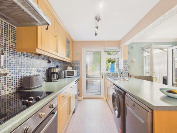 2 bed Detached for sale Image 5