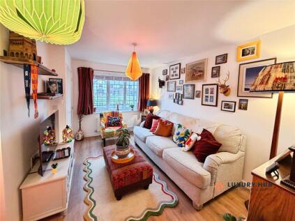 Ribbon Avenue, Congleton, CW12