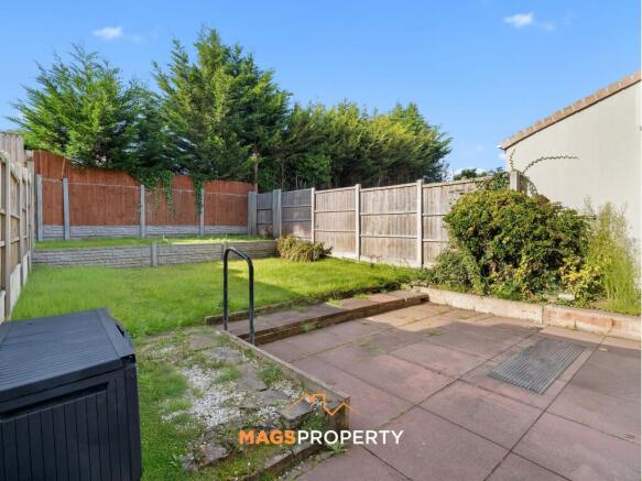 The Fairway, Knotty Ash, L12 photo 4