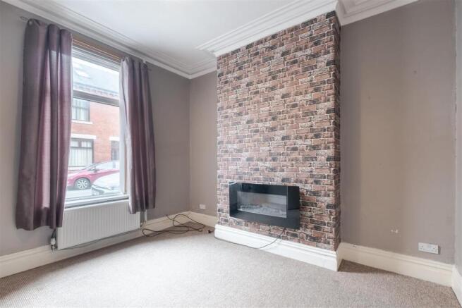 21 Fife Street (4 of 16).jpg