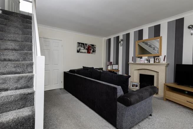2 bed Terraced for sale Image 5