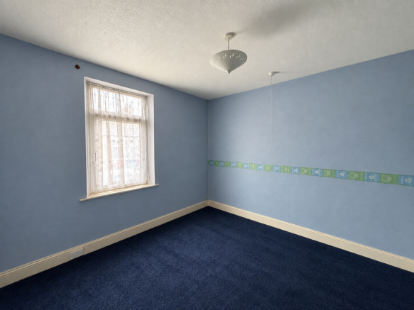 2 bed Terraced for sale Image 9