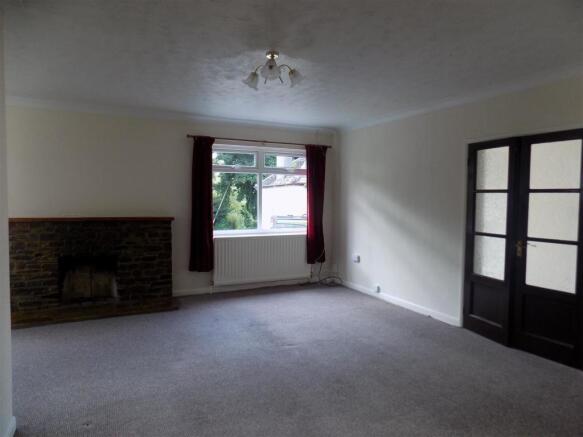 Sitting/Dining Room