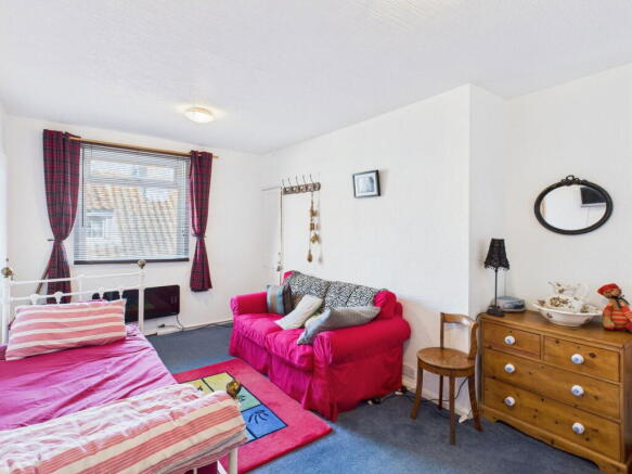 2 bed Apartment for sale Image 8