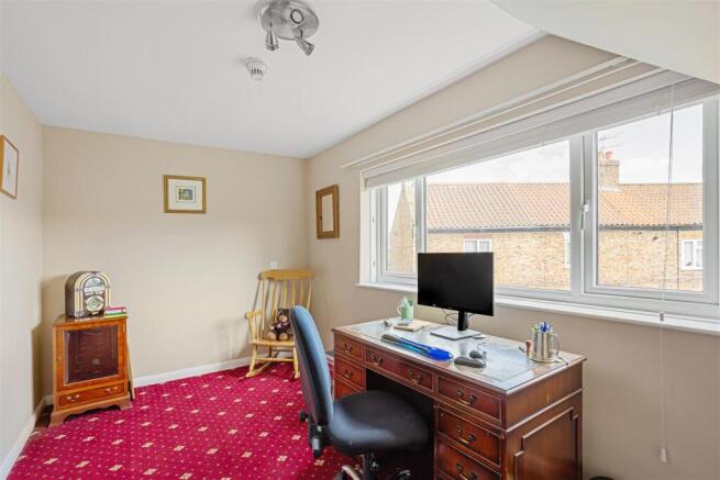 4 bed End of Terrace for sale Image 11