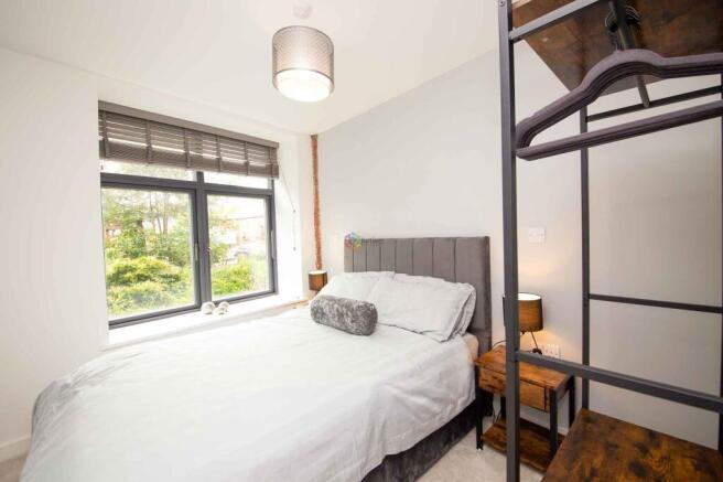 2 bed Duplex for sale Image 9
