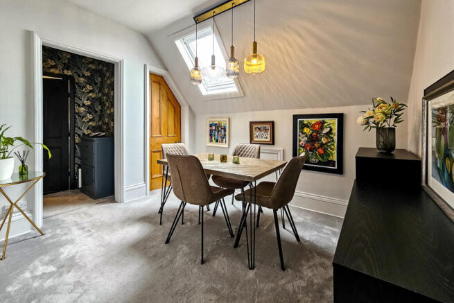 2 bed Apartment for sale Image 6