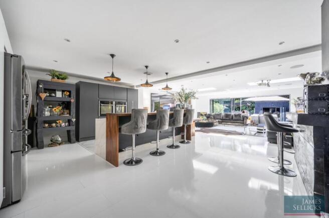 Open-Plan Living Kitchen