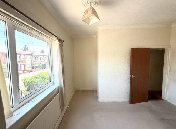 2 bed Terraced for sale Image 6