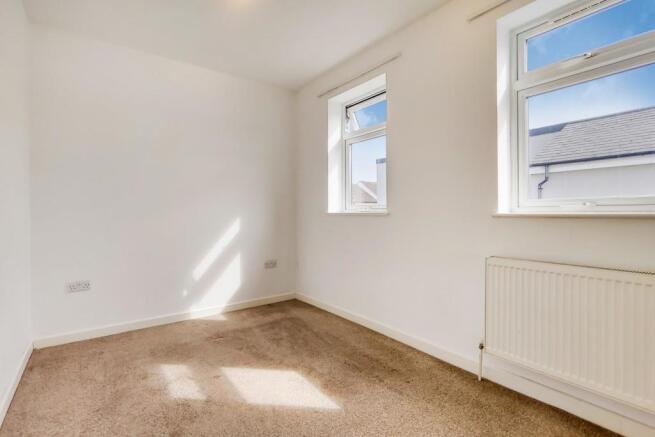 B 2_Bedroom-1.jpg