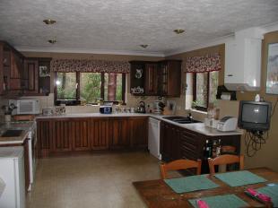 Kit/Breakfast Room