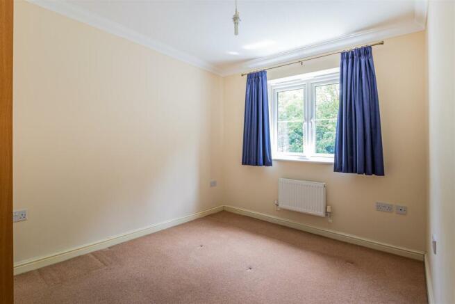 Wyncliffe Gardens 163-8.jpg