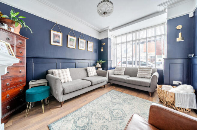 1438696-1-69d7e36...